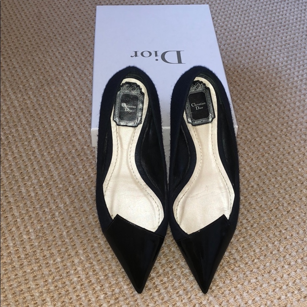 Beautiful Christian Dior flats, navy and black.